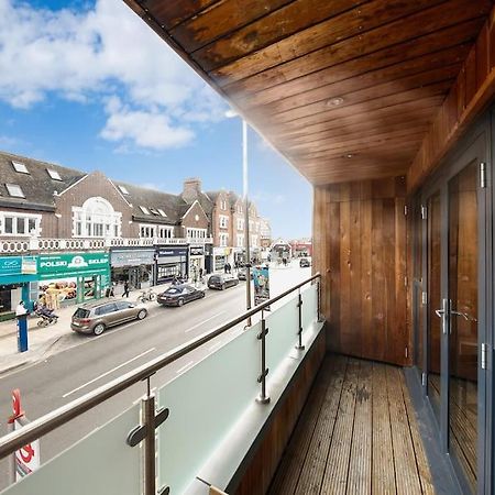 Pleasing 2Bed Flat 10Min To Wimbledon Tennis Court Лондон Экстерьер фото